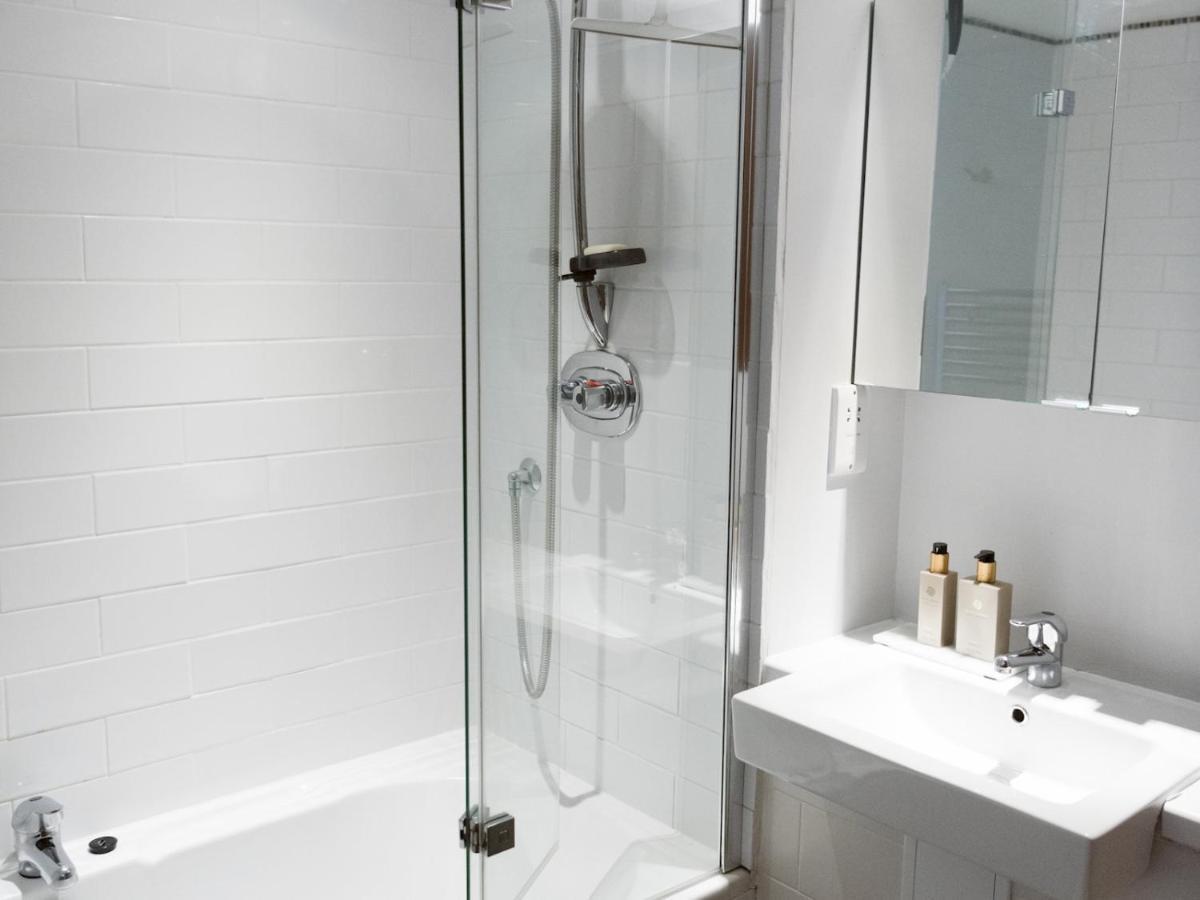 Pass The Keys Stylish 2Bed Rental Unit Glasgow Green Exteriör bild